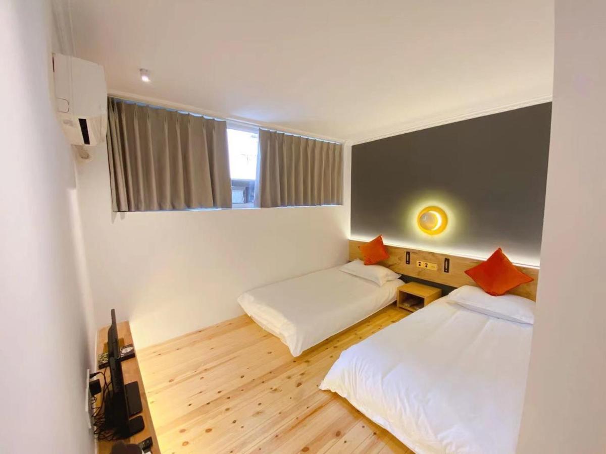 Lantian Garden Hostel Циндао Экстерьер фото