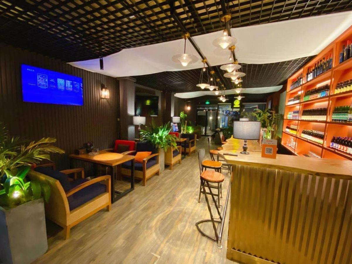 Lantian Garden Hostel Циндао Экстерьер фото